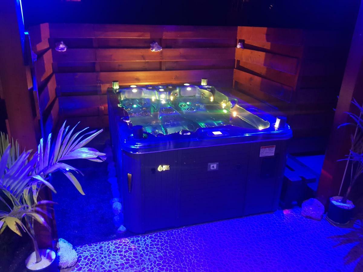 L'Alizee & Spa Jacuzzi Privatif Haut De Gamme Sainte-Rose Exterior photo